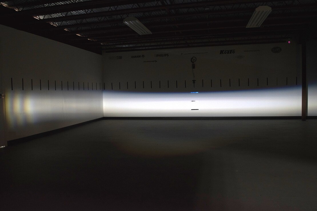 27045.Universal_Morimoto_XB_LED_70mm.120