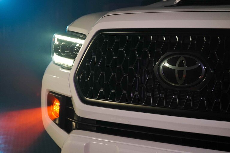 Toyota Oval Morimoto Xb Led Projector Fog Lights I Trs