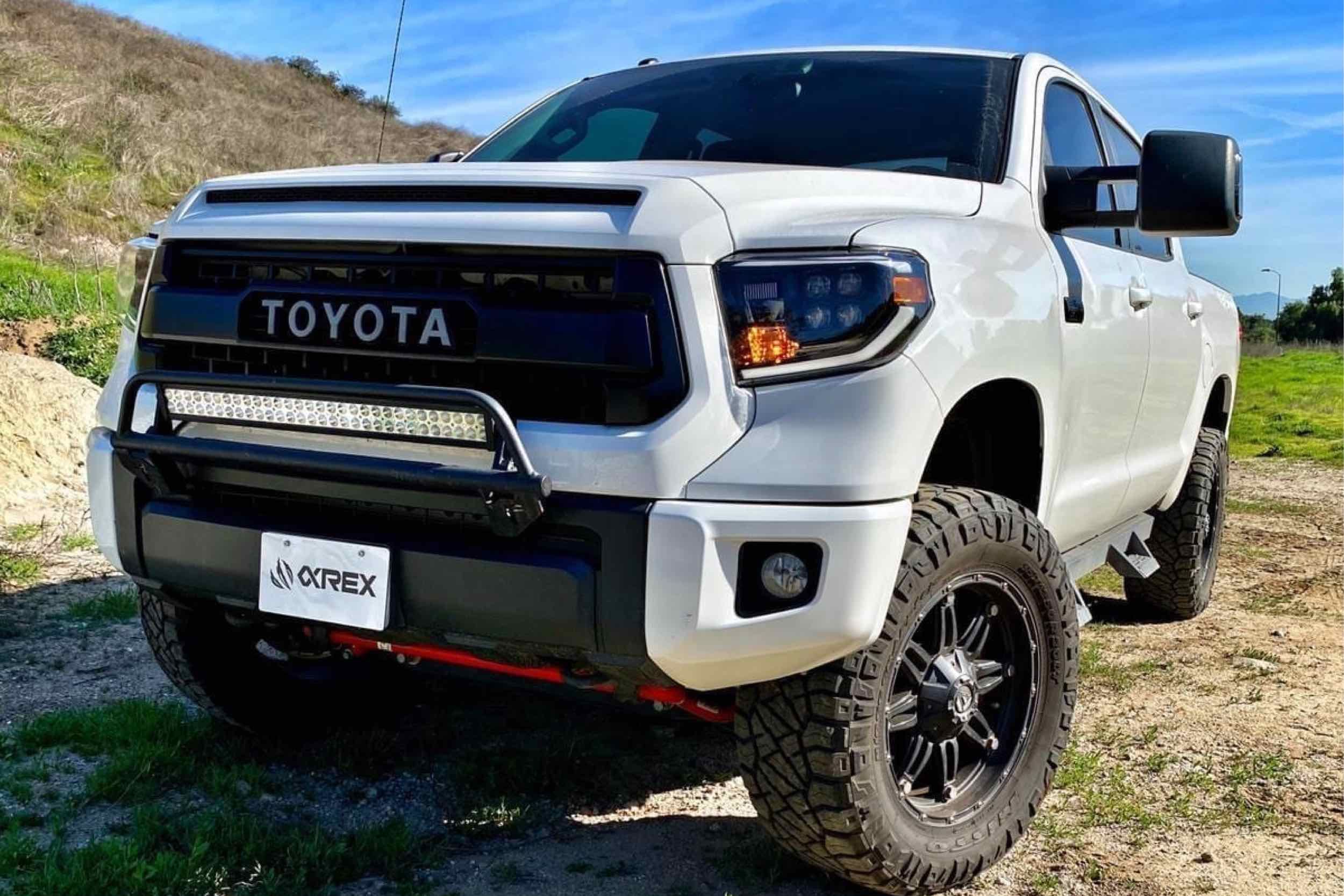 Toyota Tundra (14-20): AlphaRex Nova 