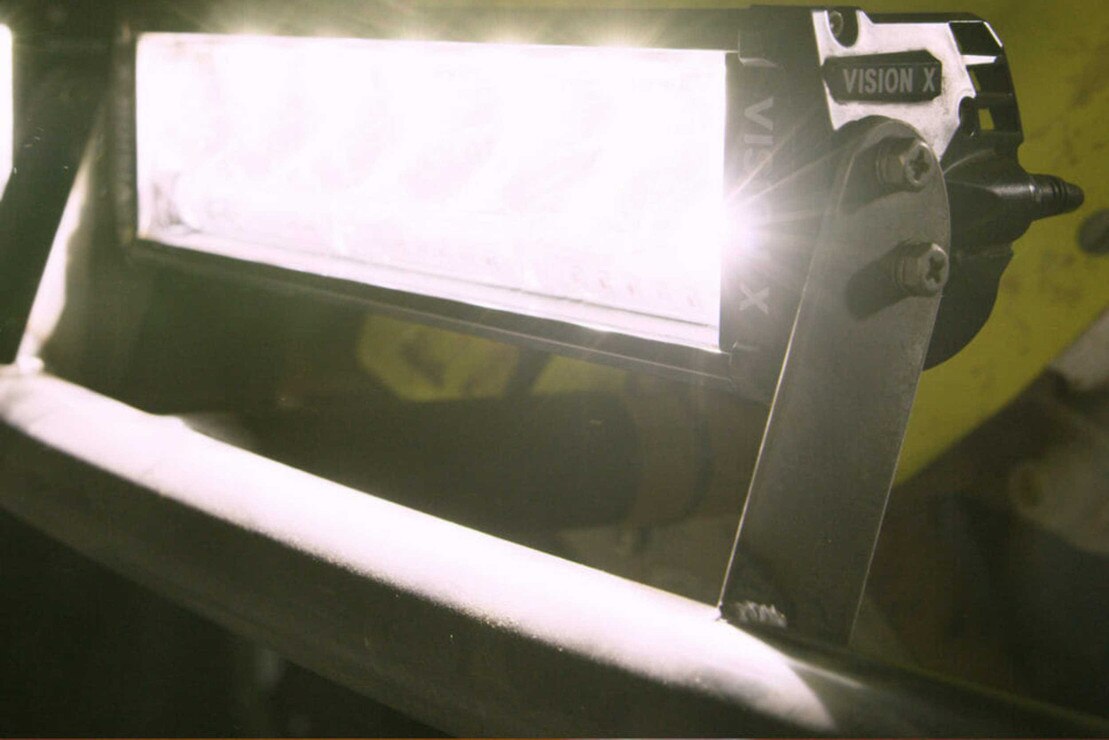 Shocker Light Vision X Shocker LED Light Bars Ft Photon Light Pipes | TRS SHK-BV6WPA