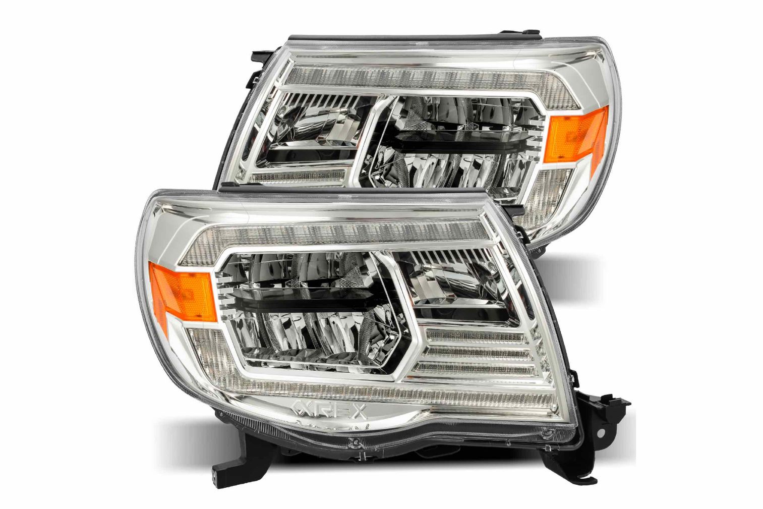 Toyota Tacoma (05-11): AlphaRex Luxx Headlights 880735