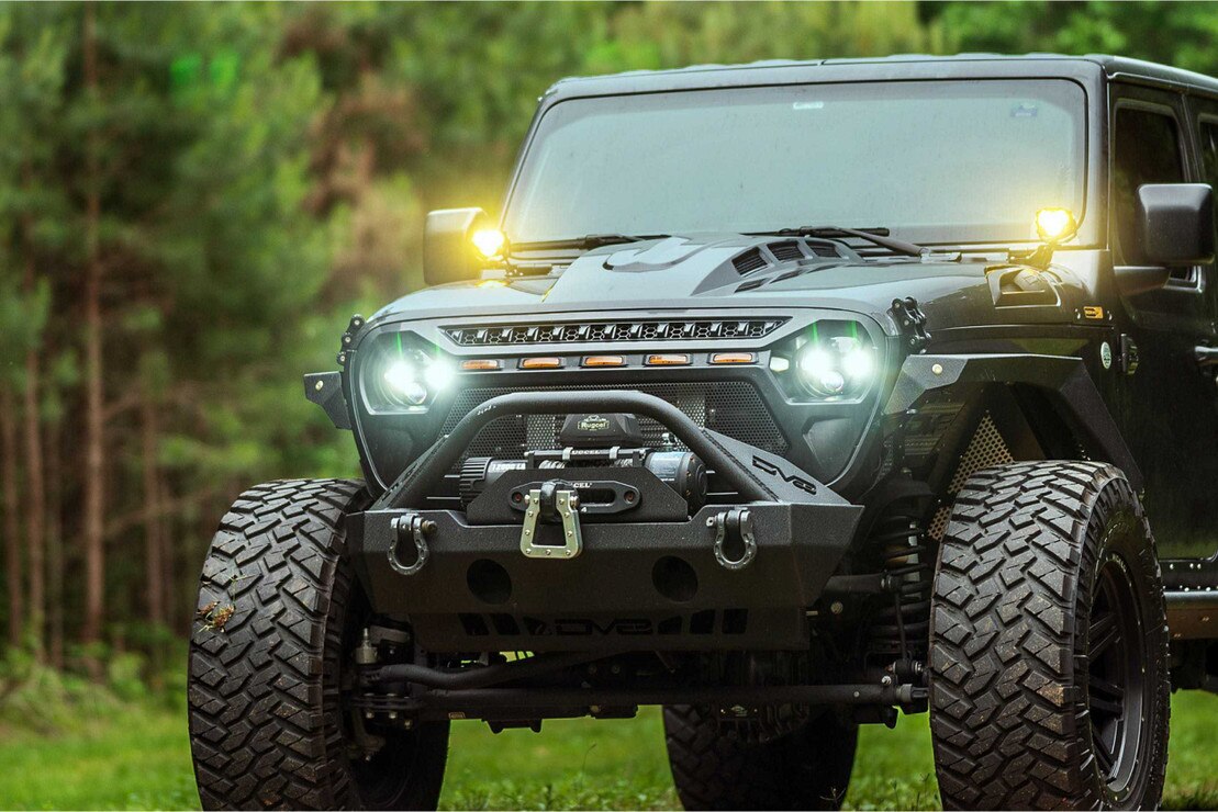 jeep-wrangler-with-headlights-on